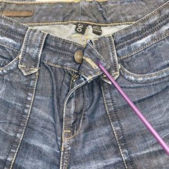 Club Monaco Stove Pipe Jeans Thrashed Distressed Groin Pork Chop Pockets Size 30 - Picture 7 of 16